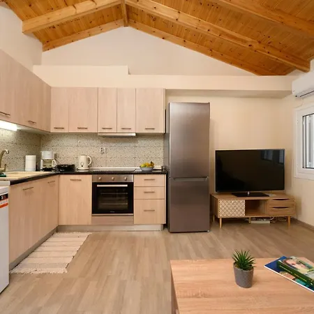 Apartment Ileana -marina 2 *